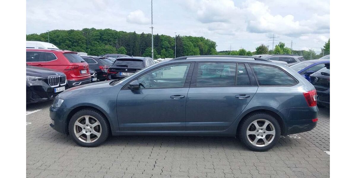 Skoda Octavia 113.245 km 12.600 &euro; Fröndenberg 58730