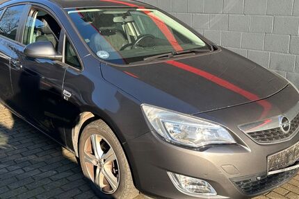 Opel Astra 180.000 km 3.499 &euro; Schwerte 58239