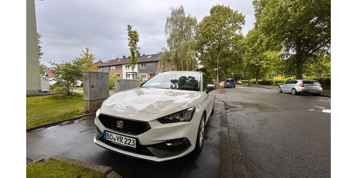 Seat Leon 117.500 km 17.890 &euro; Dortmund 44149