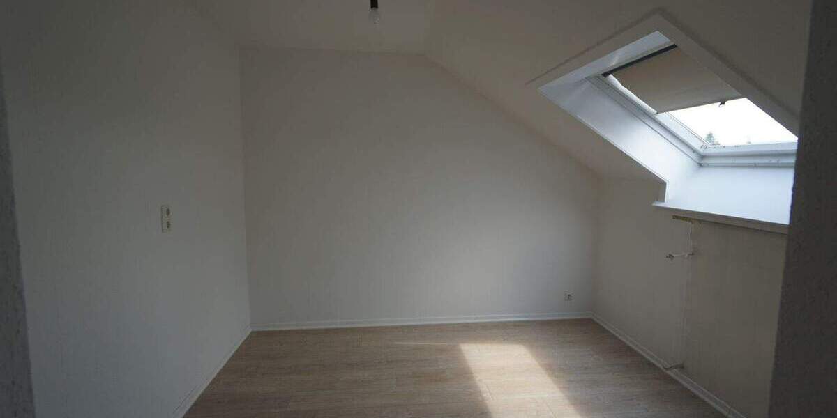 Mehrfamilienhaus, Wohnhaus Dortmund Aplerbeck - 9 Zimmer, 256 m&sup2;, 569.000&euro; | Angebot:25696343