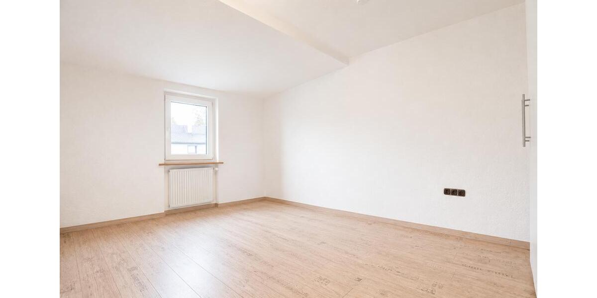 Etagenwohnung Hagen Hagen-Mitte - 2 Zimmer, 80 m&sup2;, 550&euro; | Angebot:26619407