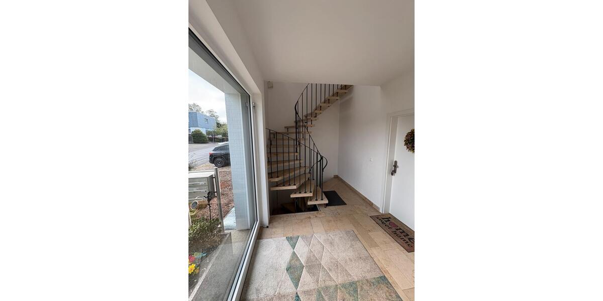 Dachgeschoßwohnung Holzwickede - 3 Zimmer, 94 m&sup2;, 242.000&euro; | Angebot:27161524