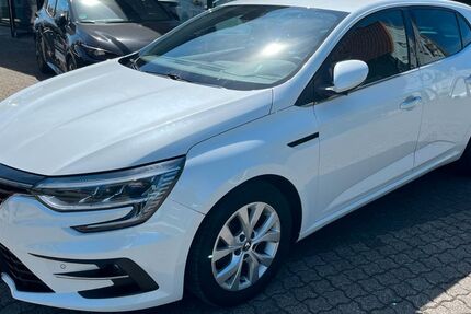Renault Megane 62.900 km 15.990 &euro; Arnsberg 59759