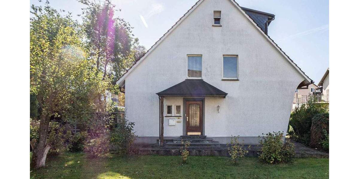 Mehrfamilienhaus, Wohnhaus Arnsberg Obereimer - 9 Zimmer, 206 m&sup2;, 271.000&euro; | Angebot:25664465