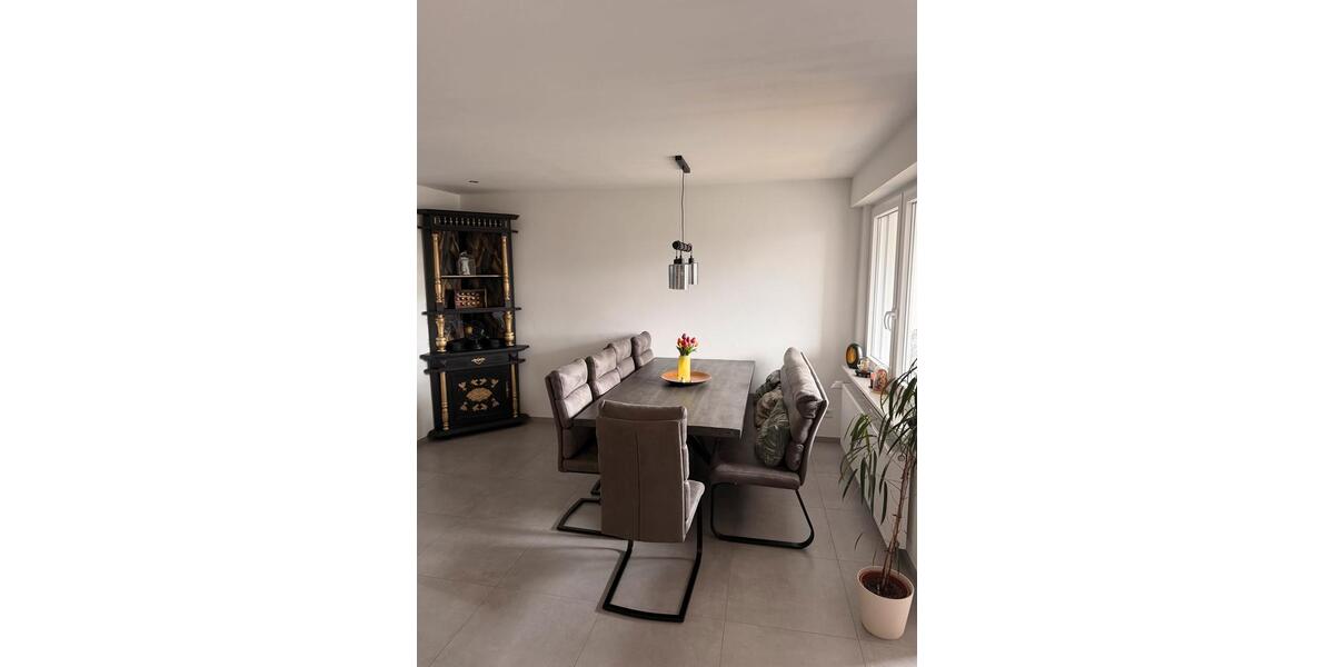 Etagenwohnung Iserlohn Sümmern - 3 Zimmer, 89 m&sup2;, 215.000&euro; | Angebot:27267417