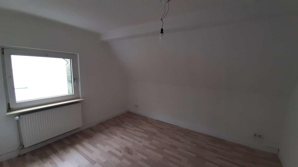 Etagenwohnung Altena - 4 Zimmer, 80 m&sup2;, 420&euro; | Angebot:23511594