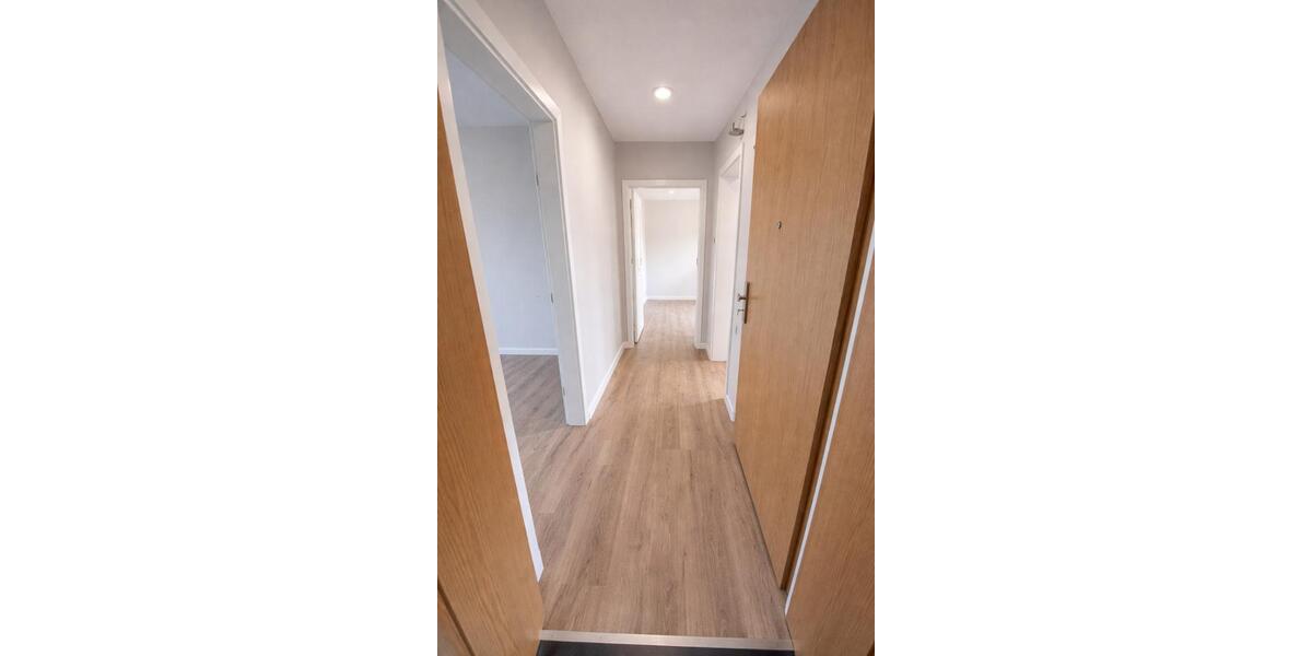 Dachgeschoßwohnung Schwerte - 3 Zimmer, 59 m&sup2;, 786&euro; | Angebot:25402730