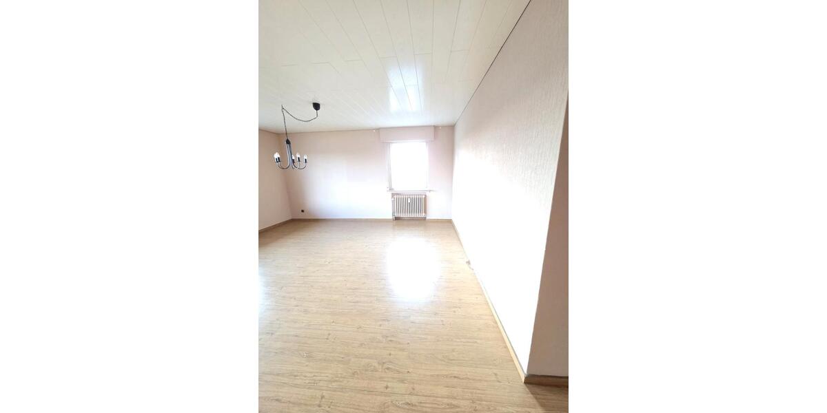 Etagenwohnung Kierspe - 3 Zimmer, 80 m&sup2;, 720&euro; | Angebot:26020415