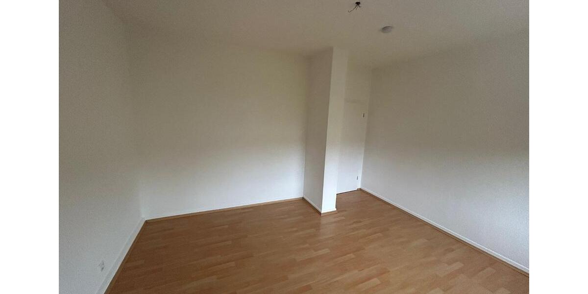 Dachgeschoßwohnung Menden (Sauerland) - 3 Zimmer, 59 m&sup2;, 440&euro; | Angebot:24878445