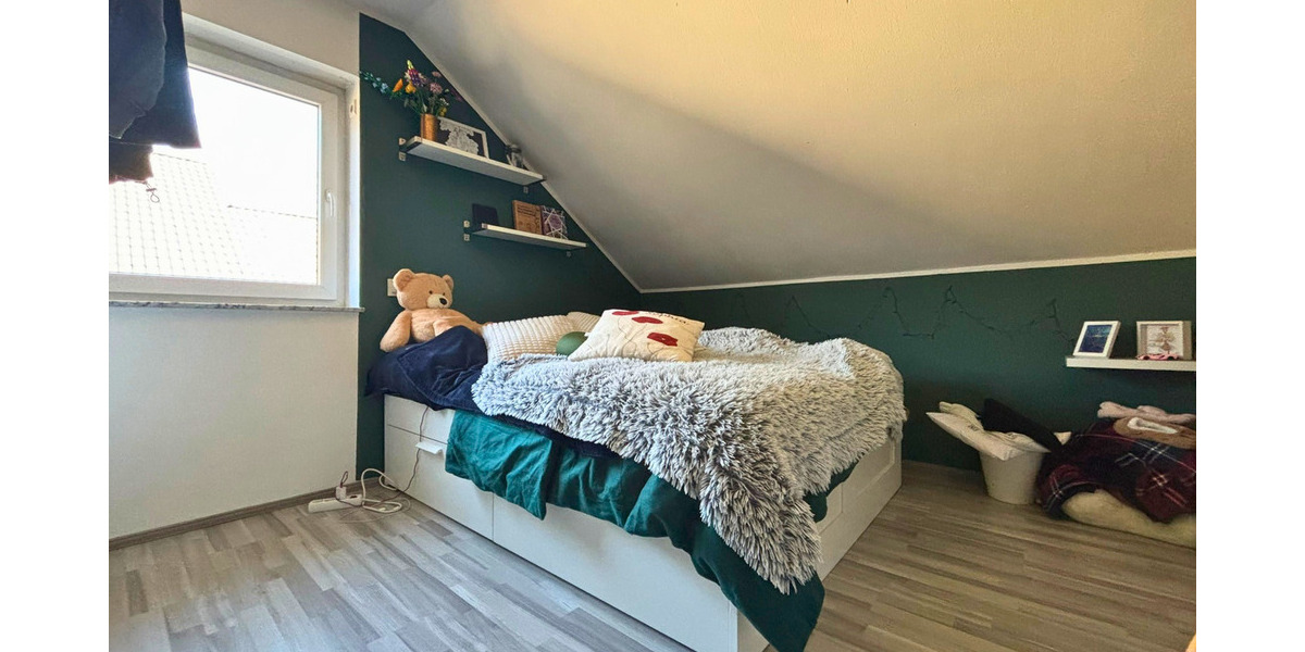 Doppelhaushälfte Neuenrade - 6 Zimmer, 144 m&sup2;, 279.000&euro; | Angebot:25899162