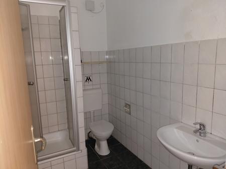 Etagenwohnung Sundern (Sauerland) - 3 Zimmer, 90 m&sup2;, 645&euro; | Angebot:23633632