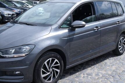 VW Touran 68.400 km 15.700 &euro; Lünen 44532