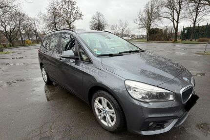 VW Touran 127.000 km 14.990 &euro; Lünen 44534