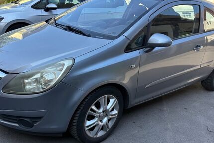 Opel Corsa 83.000 km 1.700 &euro; Dortmund 44339
