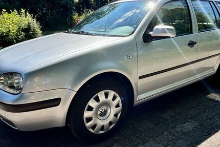 VW Golf 204.000 km 3.790 &euro; Iserlohn 58636