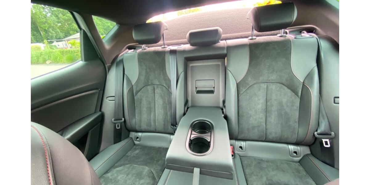 Seat Leon 63.700 km 21.000 &euro; Dortmund 44135