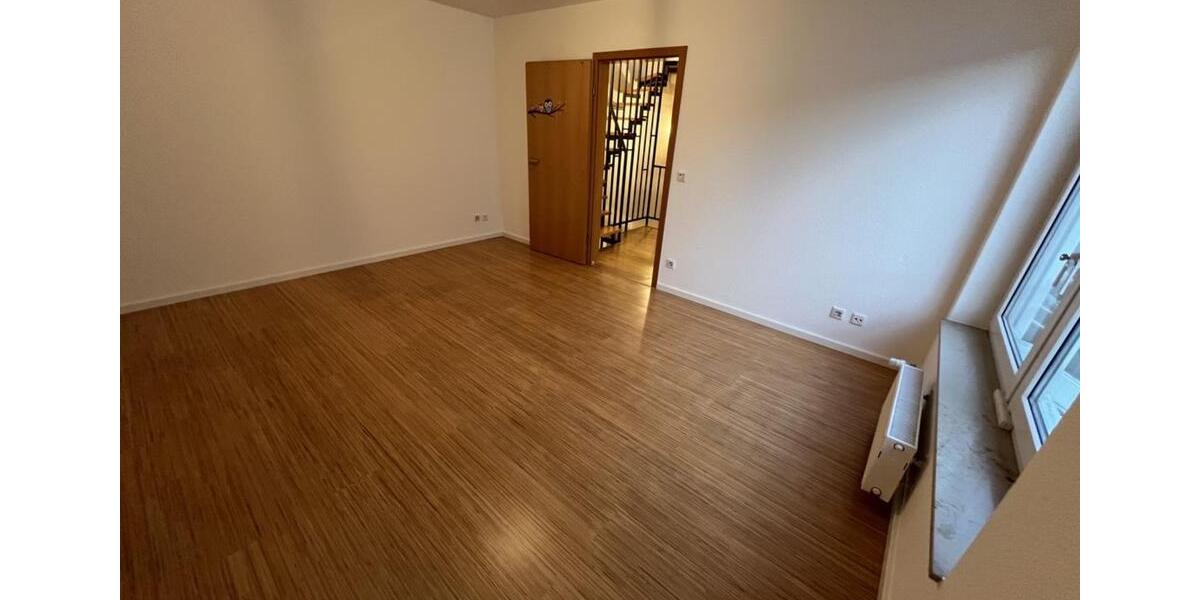 Doppelhaushälfte Dortmund Hombruch - 5 Zimmer, 185 m&sup2;, 2.300&euro; | Angebot:25245632