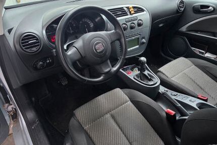 Seat Leon 132.000 km 2.550 &euro; Finnentrop 57413