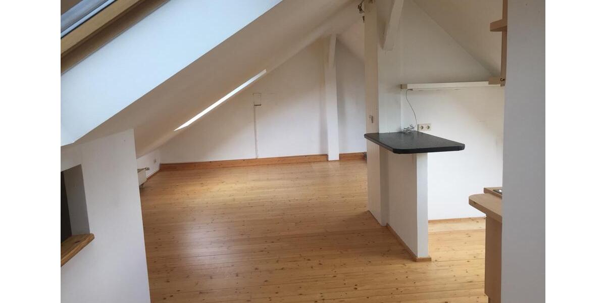 Dachgeschoßwohnung Hagen Hagen-Mitte - 1 Zimmer, 40 m&sup2;, 580&euro; | Angebot:26549806