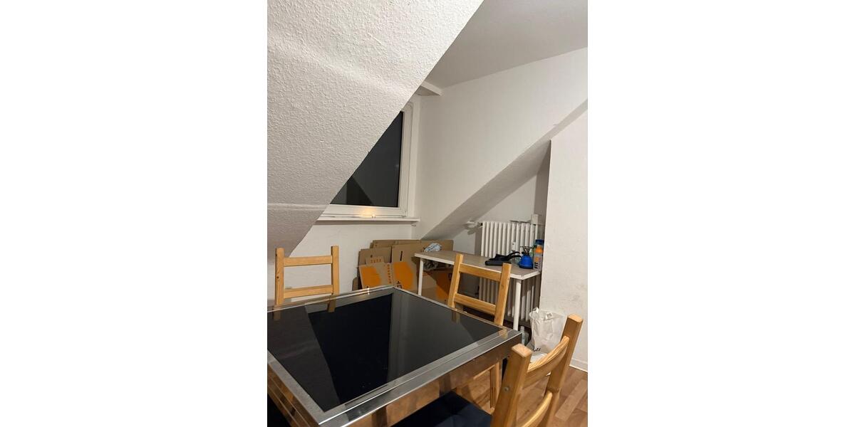 Dachgeschoßwohnung Hagen Hagen-Mitte - 2.5 Zimmer, 63 m&sup2;, 320&euro; | Angebot:26596482