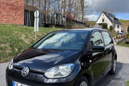 VW up! 125.000 km 5.350 &euro; Finnentrop 57413