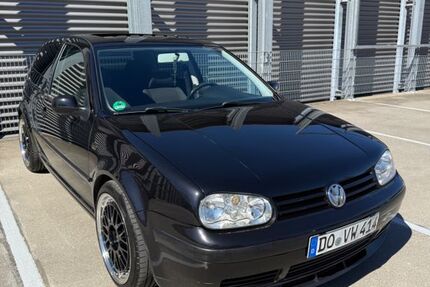 VW Golf 185.500 km 4.600 &euro; Dortmund 44287