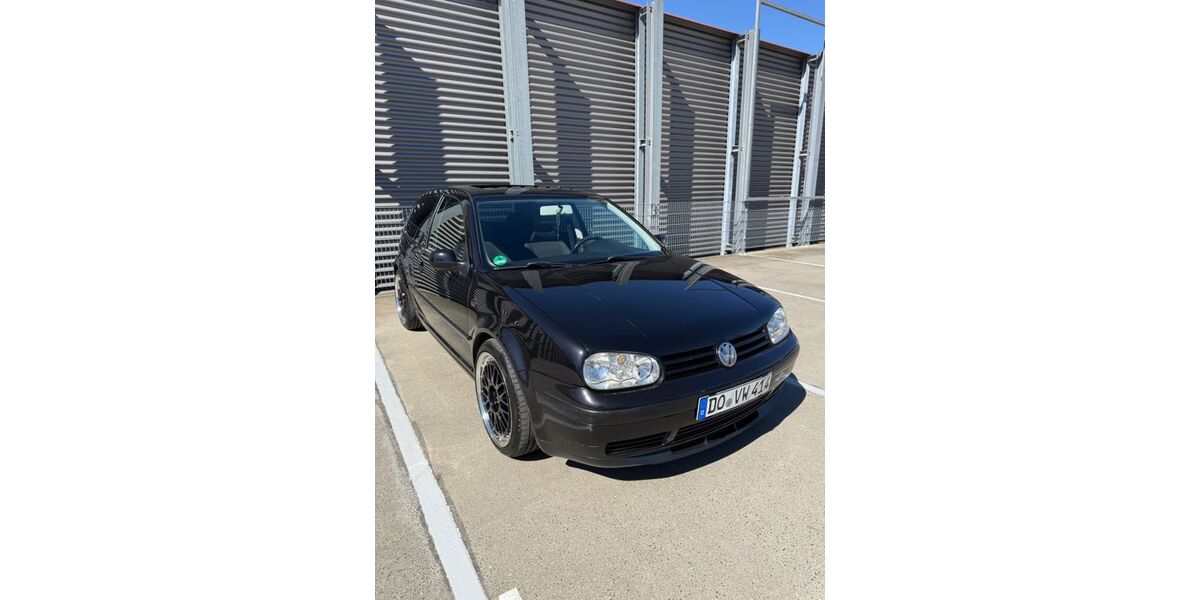 VW Golf 185.500 km 4.600 &euro; Dortmund 44287