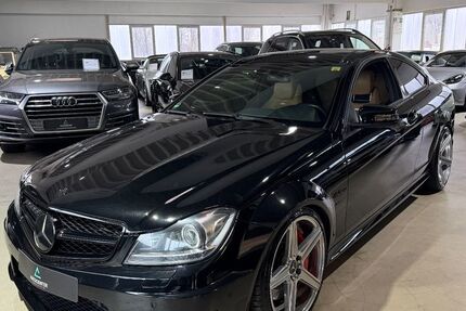 Mercedes-Benz C 63 AMG 136.000 km 36.990 &euro; Lüdenscheid 58507