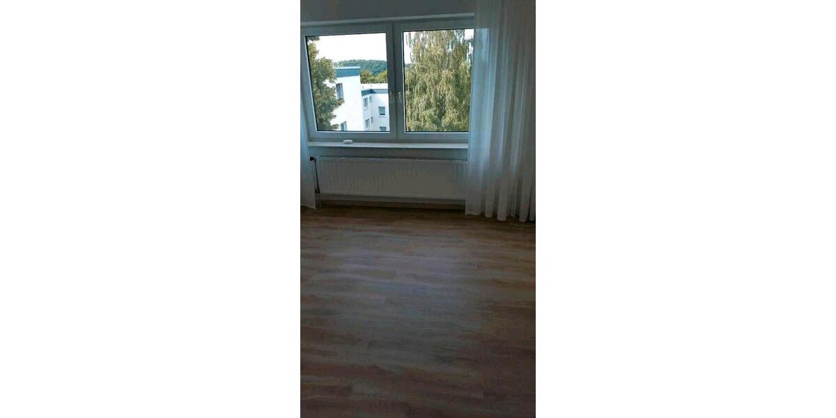 Etagenwohnung Iserlohn Sümmern - 3 Zimmer, 73 m&sup2;, 680&euro; | Angebot:26115494