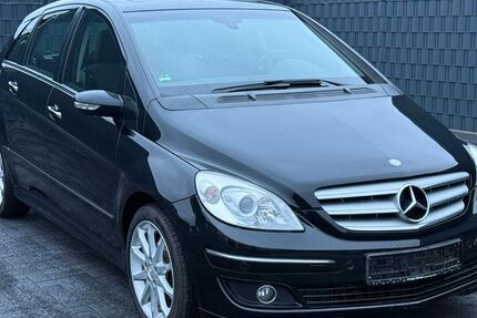 Mercedes-Benz B 150 128.993 km 5.450 &euro; Dortmund 44149