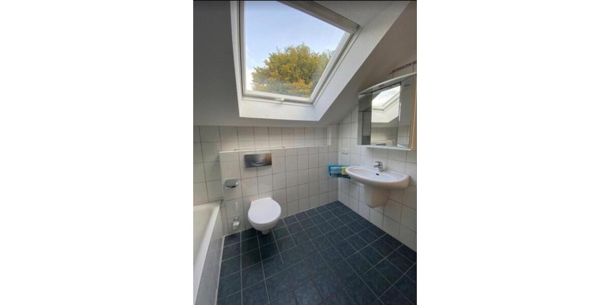 Dachgeschoßwohnung Arnsberg Obereimer - 3 Zimmer, 82 m&sup2;, 640&euro; | Angebot:24854734