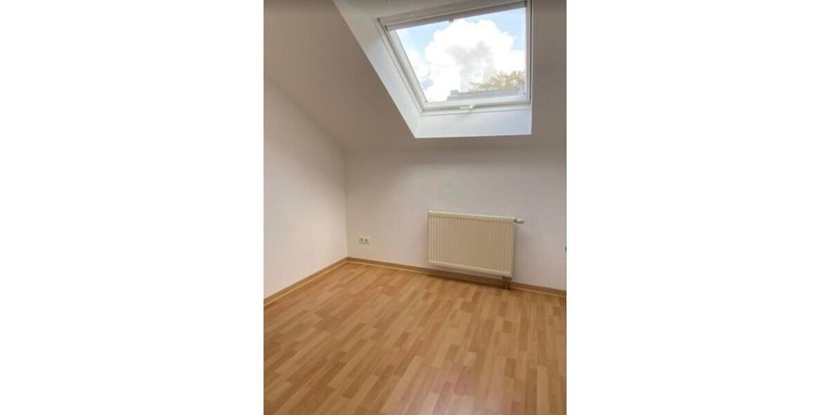 Dachgeschoßwohnung Arnsberg Obereimer - 3 Zimmer, 82 m&sup2;, 640&euro; | Angebot:24854734