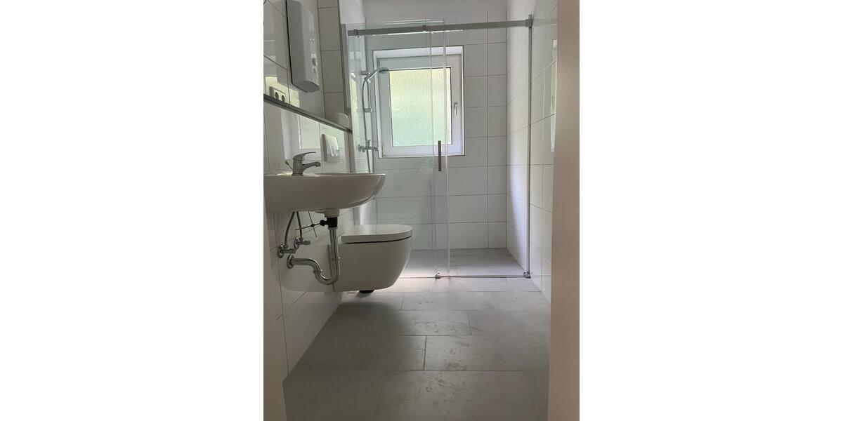 Etagenwohnung Plettenberg - 3 Zimmer, 62 m&sup2;, 450&euro; | Angebot:25781072