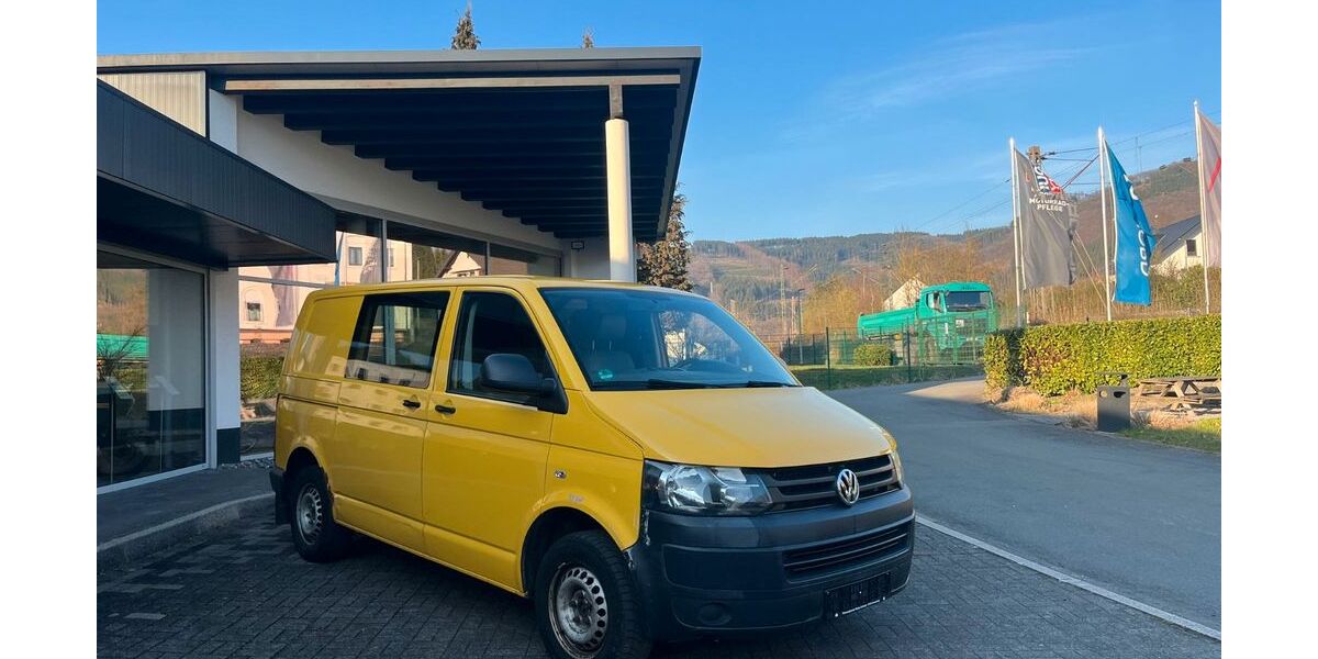 VW T5 Transporter 165.000 km 6.800 &euro; Finnentrop 57413