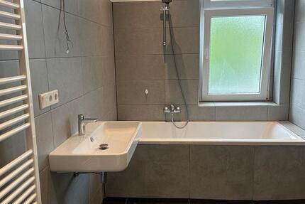 Wohnung Ennepetal - 3 Zimmer, 95 m&sup2;, 900&euro; | Angebot:26535379