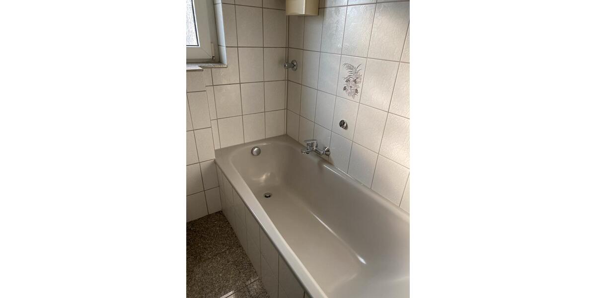 Etagenwohnung Dortmund Aplerbeck - 3 Zimmer, 80 m&sup2;, 990&euro; | Angebot:25937183