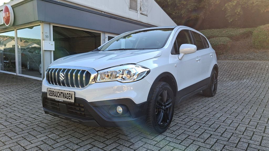 Suzuki (SX4) S-Cross 29.715 km 9.999 &euro; Plettenberg-Lettmecke 58840