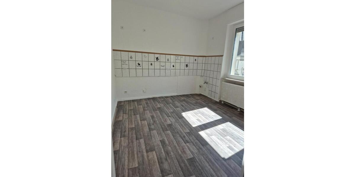 Etagenwohnung Hagen - 4 Zimmer, 96 m&sup2;, 770&euro; | Angebot:26524909