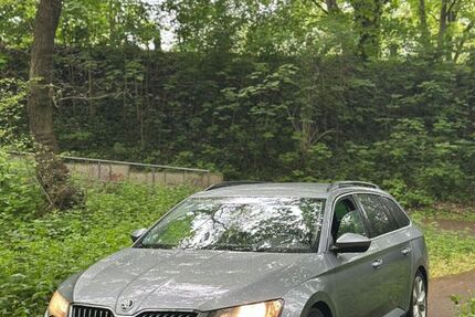 Skoda Superb 350.000 km 7.000 &euro; Dortmund 44143