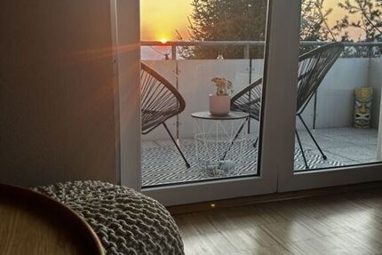 Sonnige 3,5 Z., Balkon, Küche, Diele, Bad, Gäste Bad. HWR. EGre - Wohnung Plettenberg | Angebot:25931702