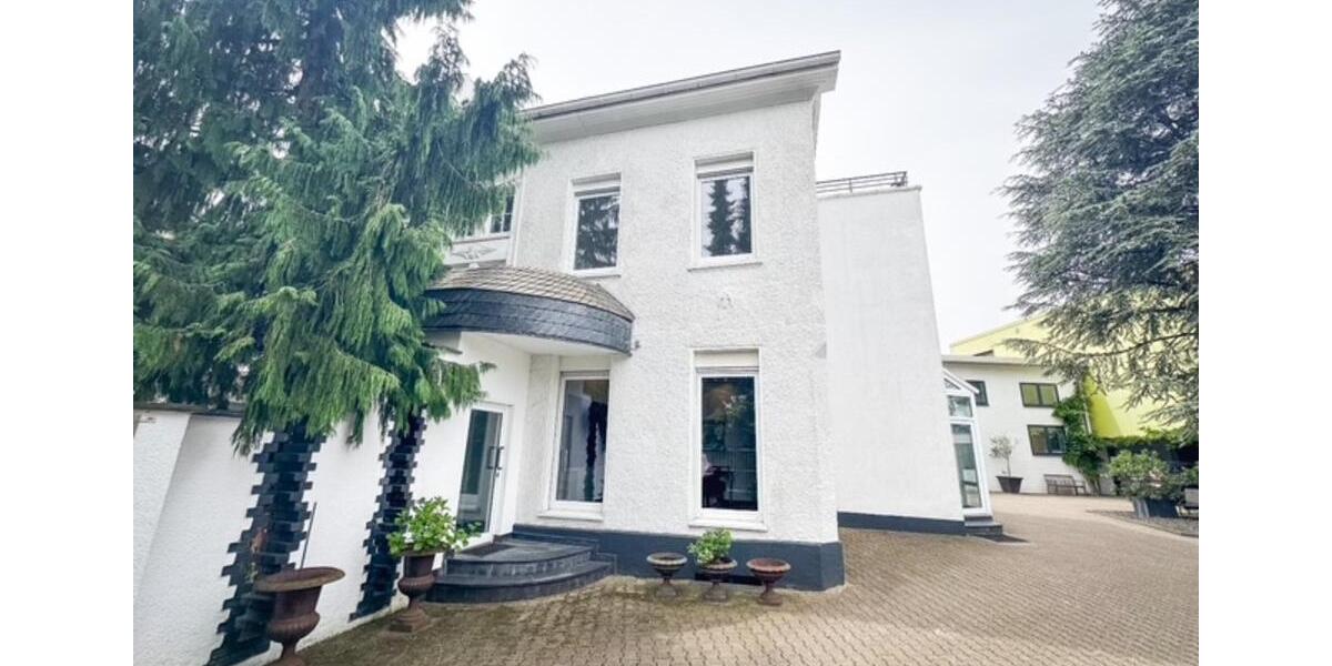 Erdgeschoßwohnung Gevelsberg - 6 Zimmer, 3.300&euro; | Angebot:23708112