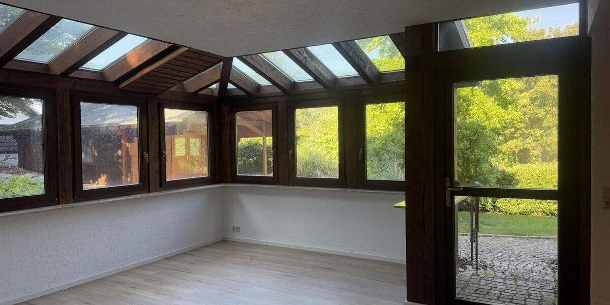 Einfamilienhaus Sundern - 1 Zimmer, 256 m&sup2;, 528.000&euro; | Angebot:25731438