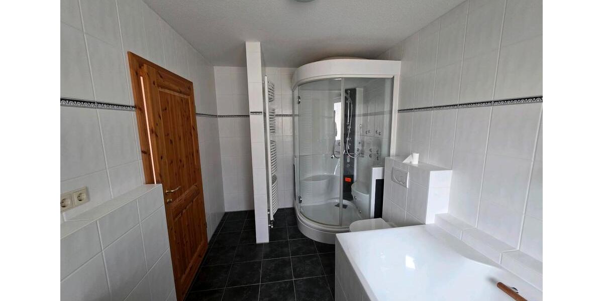 Etagenwohnung Dortmund Gartenstadt - 3 Zimmer, 92 m&sup2;, 1.495&euro; | Angebot:25931859