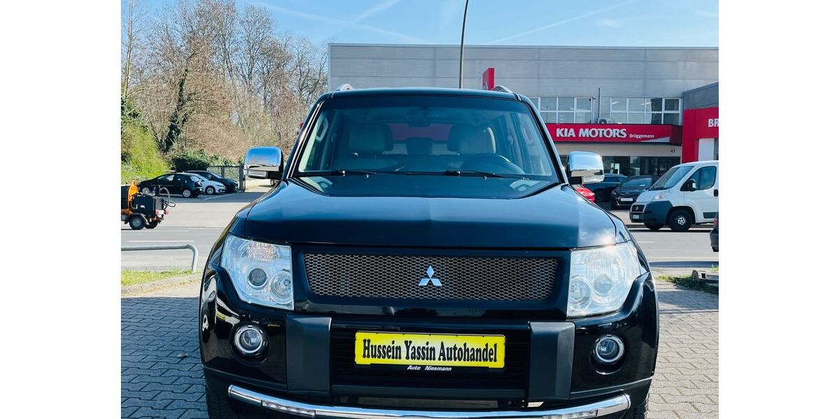 Mitsubishi Pajero 173.000 km 9.999 &euro; Dortmund 44147