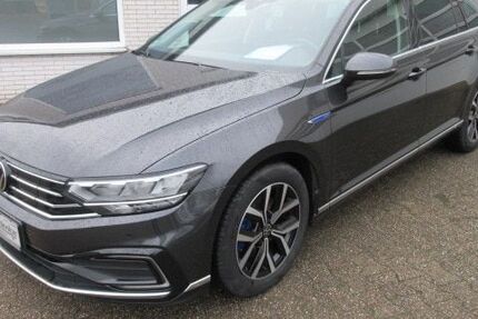 VW Passat Variant 79.700 km 21.888 &euro; Bergkamen 59192