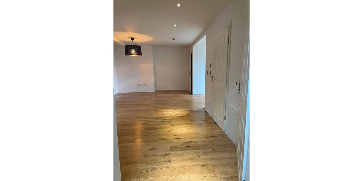 Dachgeschoßwohnung Hagen Hagen-Nord - 2 Zimmer, 60 m&sup2;, 699&euro; | Angebot:26180123
