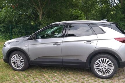 Opel Grandland (X) 125.000 km 9.999 &euro; LÜNEN 44536