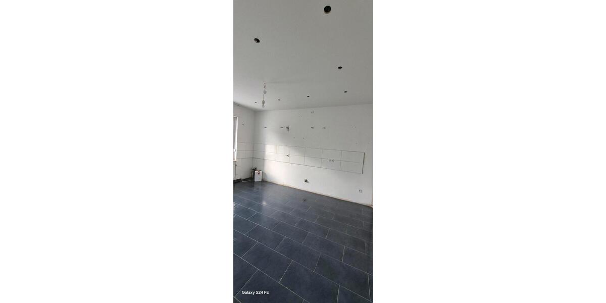 Etagenwohnung Hagen Hohenlimburg - 4 Zimmer, 104 m&sup2;, 1.100&euro; | Angebot:25994262