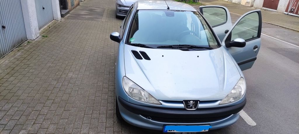 Peugeot 206 166.000 km 1.000 &euro; Dortmund 44139