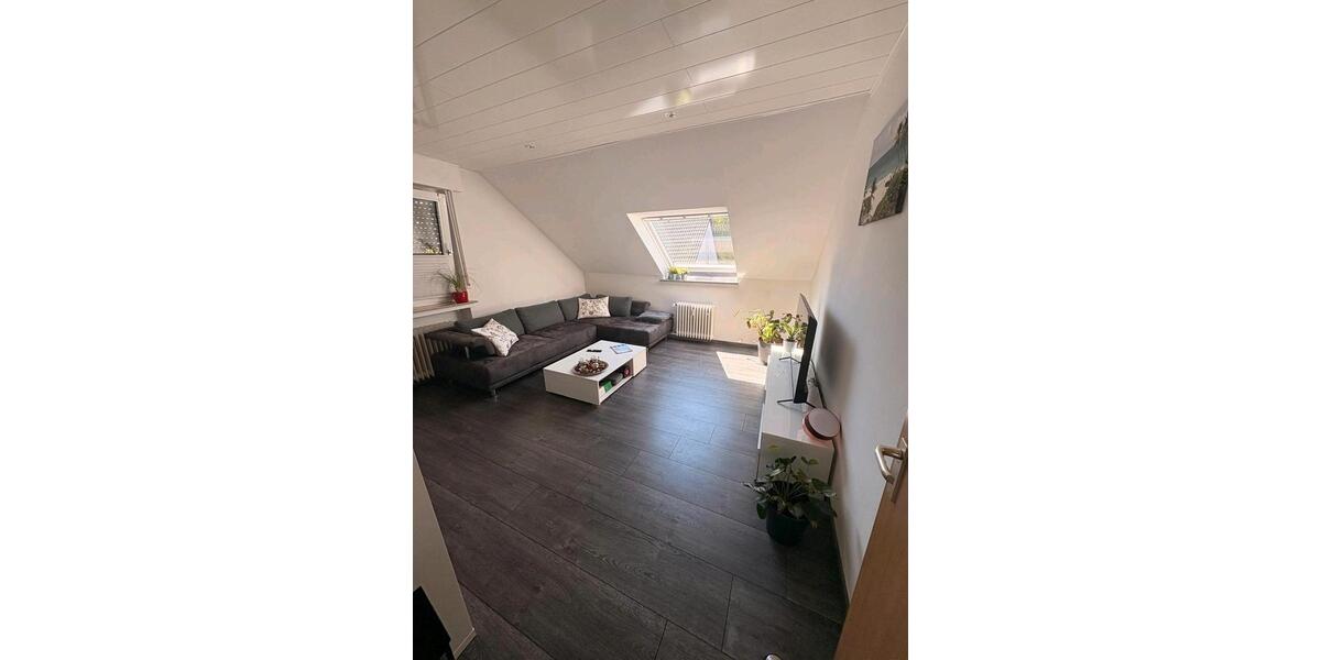 Dachgeschoßwohnung Dortmund Hörde - 2.5 Zimmer, 48 m&sup2;, 145.000&euro; | Angebot:27257832